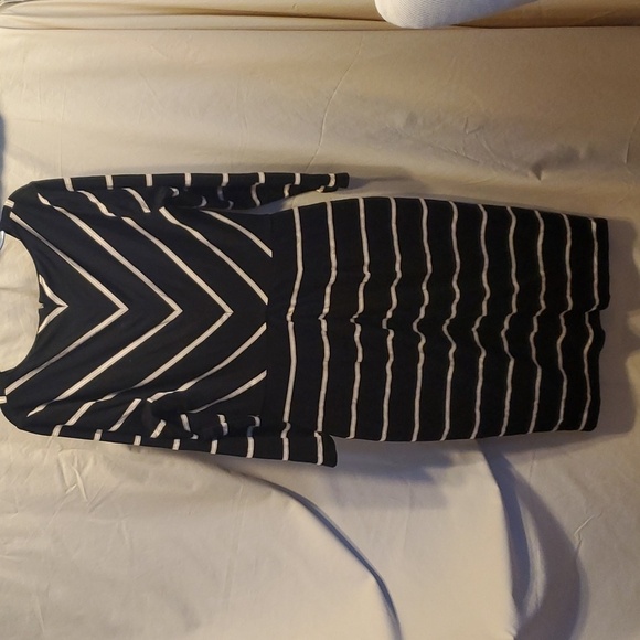 WHBM Stripe Bodycon Midi Dress SZ 00 - Picture 4 of 7